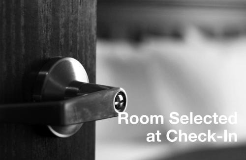 Cortez Hill Hotel | Baymont by Wyndham San Diego Downtown