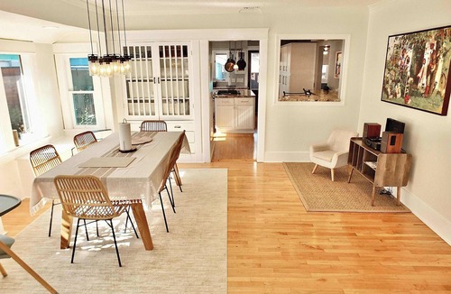 Alamitos Beach House | Beach City Craftsman - Walk to Beach