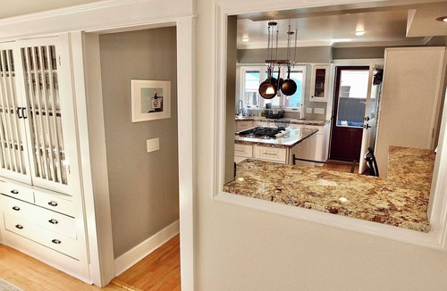Alamitos Beach House | Beach City Craftsman - Walk to Beach