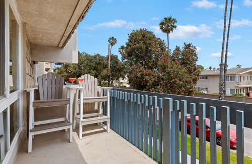 Carpinteria Condo | Beach Retreat Condo with a Heated Pool & Hot Tub!