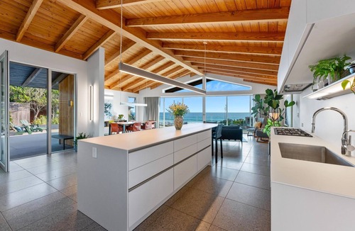 North Pacific Beach House | Beachfront Modern | 4BR Terrace with Sunset Views