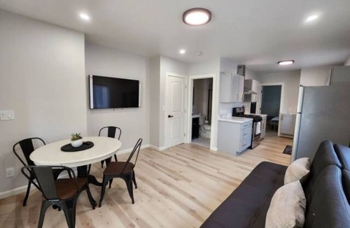South Berkeley Apartment | Beautiful 2 BR - Walk to UCB