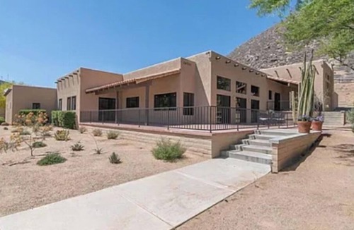 Hemet Condo | Beautiful Family Home Sleeps 6