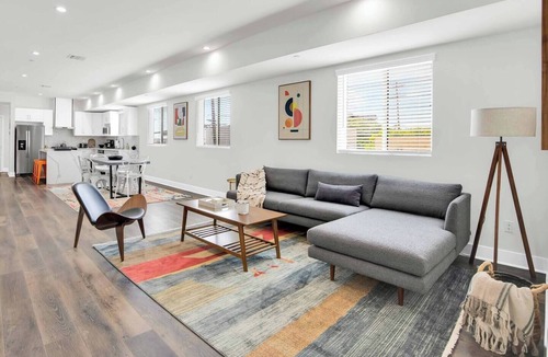 Historic Filipinotown House | Beautiful New Building with stylish furnishings near Downtown & Hollywood
