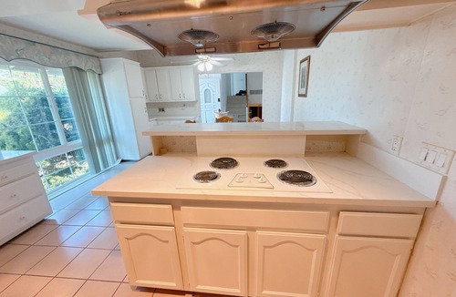 Hacienda Heights House | Beautiful & Quiet 3BR house with backyard
