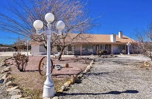Hesperia House | Beautiful Vacation Get Away 6BD/3.5R
