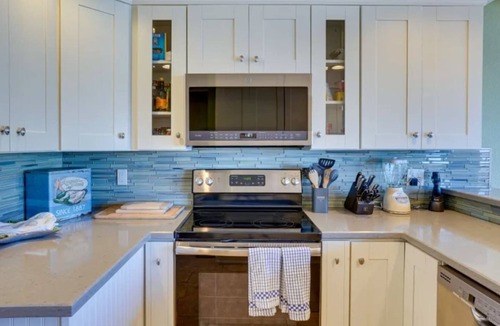Avalon Condo | Beautiful views day and night!