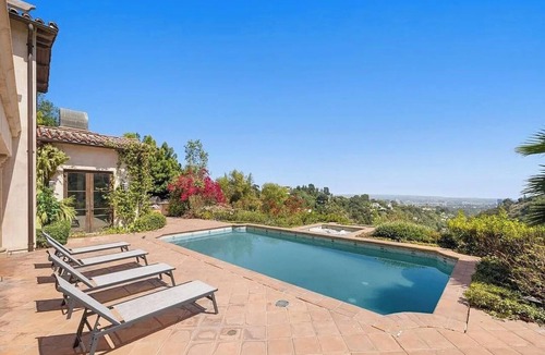 Bel Air House | Bel Air Panorama - Mediterranean Estate w/Resort-Style Grounds
