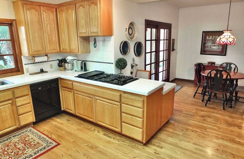 Belmont Heights House | Belmont Heights, Beach Close, Sleep 8+