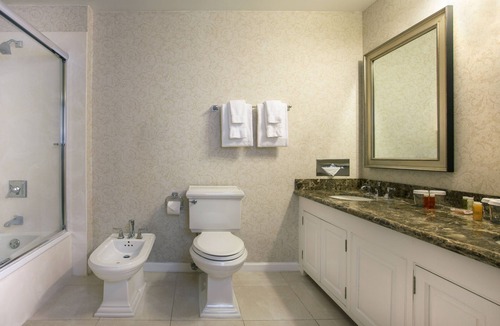 Theater District Hotel | Beresford Arms Hotel
