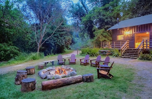 Guerneville Hotel | Best Place to Unwind! 3 Pleasant Units, Free Parking, Outdoor Swimming Pool