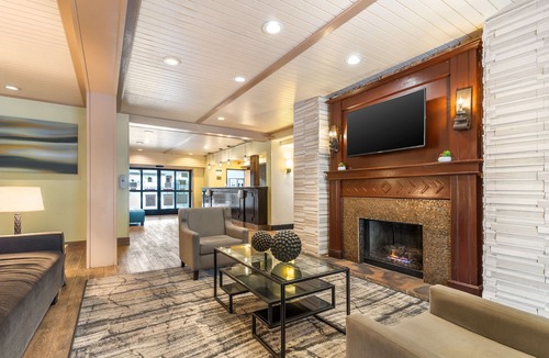 Martinez Hotel | Best Western John Muir Inn