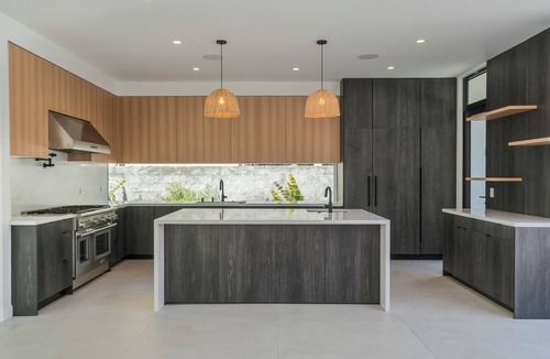 Beverly Grove House | Beverly Hills West Hollywood Ultra Luxury New 4-bedroom house W/Pool & Hot Tub