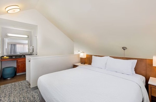 Anaheim Resort Hotel | Bi-Level Loft, Clementine Hotel & Suites, Full Kitchen, Near Disney - 2 Units