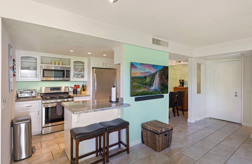 Palm Springs Condo | Biltmore Fully Updated 2 Bed 2 Bath Condo