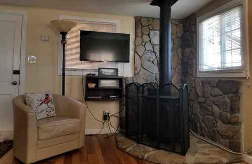Julian Bed & Breakfast | Bird House, relax in the mountains!