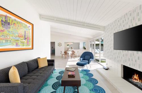 Racquet Club Estates House | Blue Martini