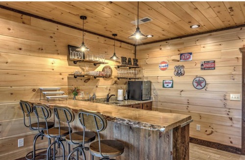 Morganton Cabin | Blue Ridge Cabin, Mountain Views, Hot Tub, Game Room – Sleeps 12 Near Downtown