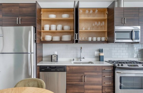 Civic Center Apartment | Blueground | Civic Center, pool, nr Civic Center Plaza