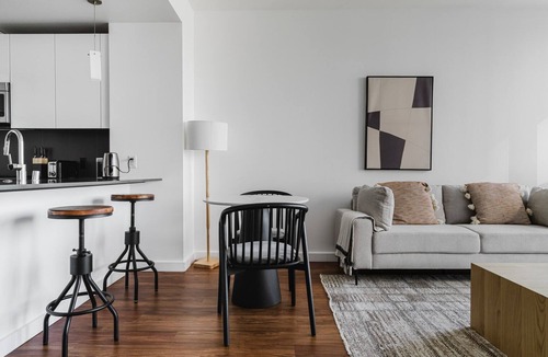 South Beach Apartment | Blueground | Rincon Hill, pool & EV, nr Embarcadero