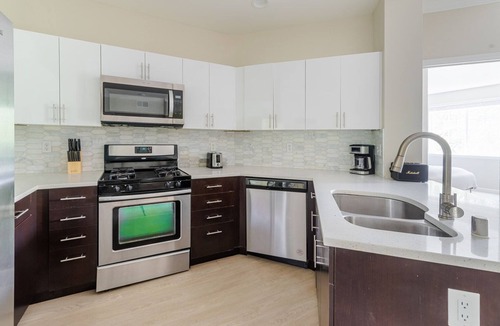 Santa Clara Apartment | Blueground | Santa Clara, jacuzzi, nr Central Park