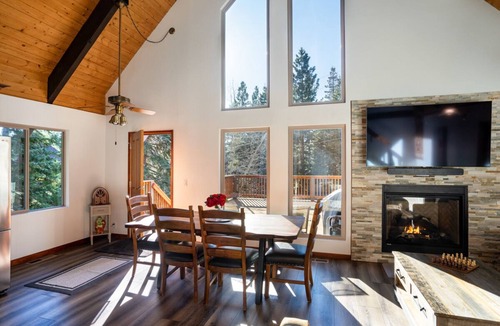 Kings Beach House | Book a Fall Getaway Today! Cozy Home with WiFi, short ride to the Lake!