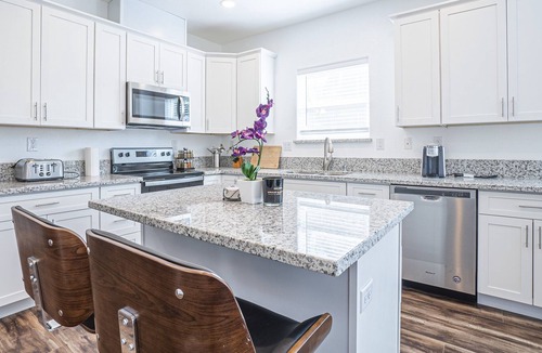 South Natomas House | BRAND NEW CONSTRUCTION NEAR DOWNTOWN & SMF AIRPORT