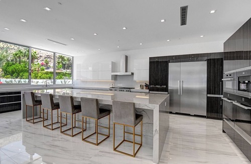 The Mesa House | Brand New Luxurious Home 5Bed 5.5Bath, 2,000SqFt Resort Pool. Breathtaking Views