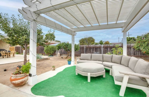 Lincoln Acres House | 'Breeze by the Marina' Chula Vista Getaway!