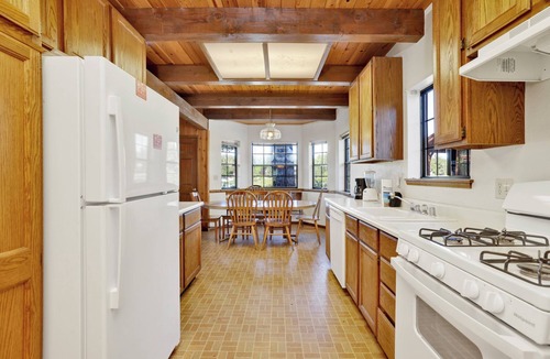 Big Bear Lake House | Breezy Estate #114