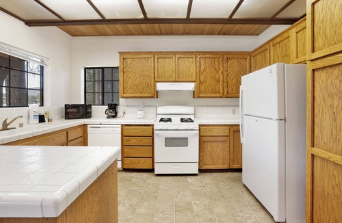 Big Bear Lake House | Breezy Estate #114