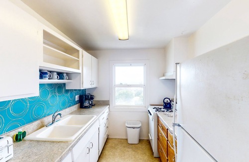 Summerland House | Breezy Summerland home with Pacific views - walk to beach & winery