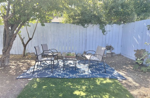 East Palo Alto House | Business 5B4B Facebook Stanford