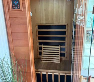 La Palma House | CA1 Fun And Central Home with Sauna