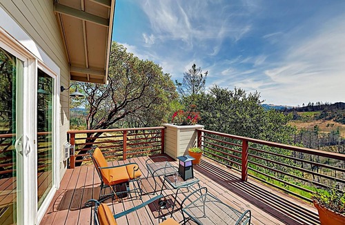 Santa Rosa Cottage | Cabin ∙ 1 bedroom ∙ 2 guests