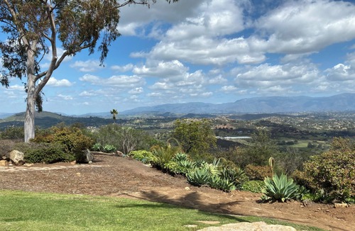 North Ridge House | Cactus Blossom Retreat