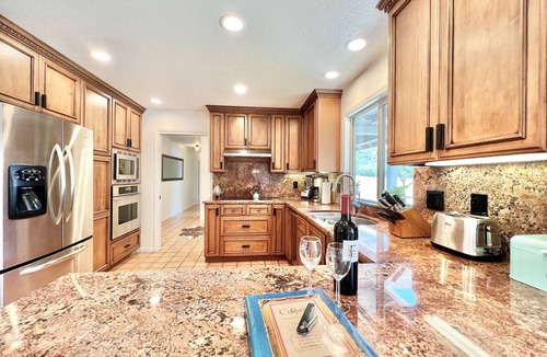 Santa Rosa House | Calistoga Mid-Century-Modern w/Pool 4BD/4BA - Sleeps 8