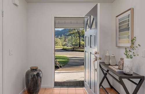 Santa Rosa House | Calistoga Mid-Century-Modern w/Pool 4BD/4BA - Sleeps 8