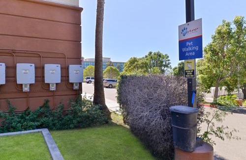 Mission Valley West Hotel | Candlewood Suites San Diego by IHG