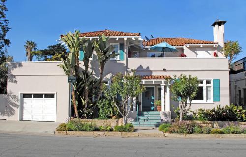 West Beach House | Casa Azzurra