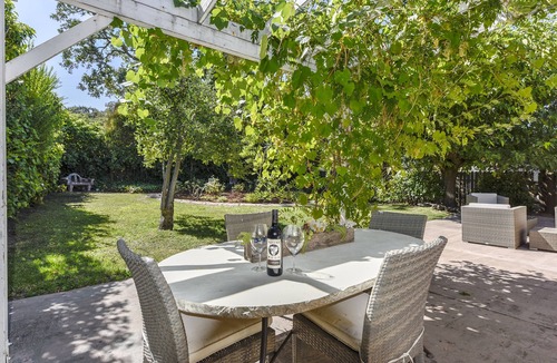 Boyes Hot Springs House | Casa Bonita - A Wine Country Retreat