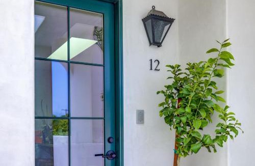 Santa Barbara Apartment | Casa De La Vina - Boutique Apartments in Downtown Santa Barbara