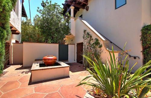 West Beach House | Casa Playa