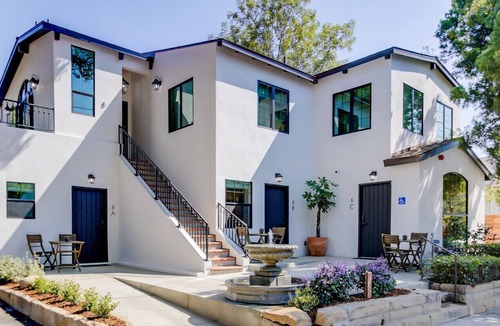Upper East Apartment | Casa Valerio Unit 6A-Boutique Suite in Downtown Santa Barbara