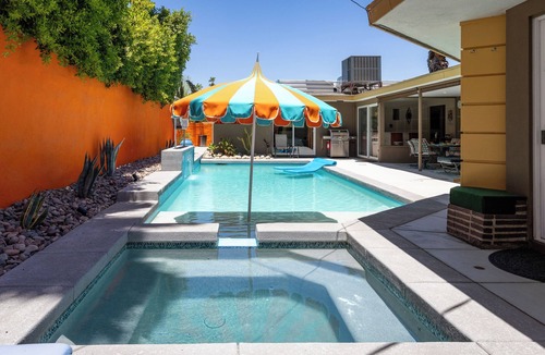 Warm Sands House | Casitas Del Monte - Vibrant Palm Springs Oasis