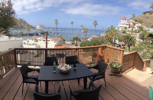 Avalon Villa | Catalina's Premier Bay View Vacation Home
