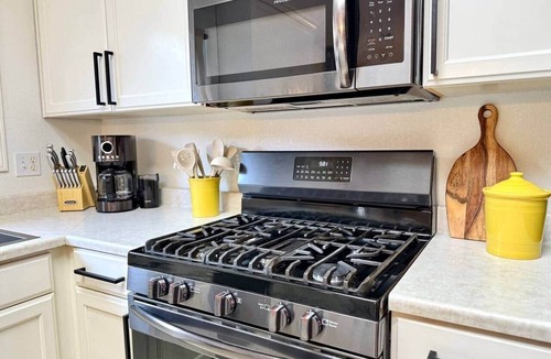 McKinleyville House | Central 3BR/2BA House Close to Everything Humboldt