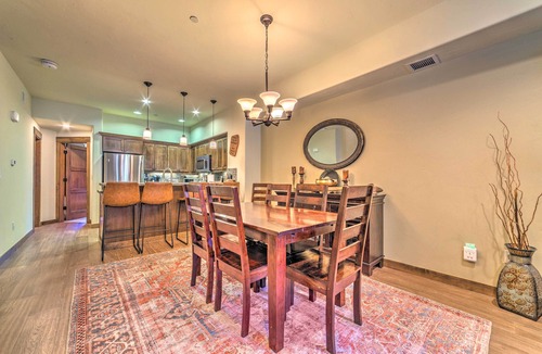 Woodwinds House | Central Mammoth Lakes Townhome ~ 1 Mi to Slopes