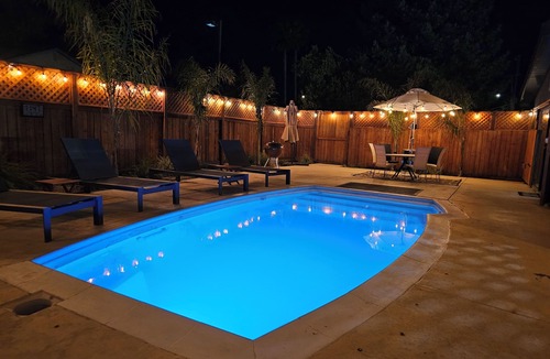 Fetters Hot Springs-Agua Caliente Cottage | Charming 3-bedroom cottage with hot springs mineral water pool in Wine Country