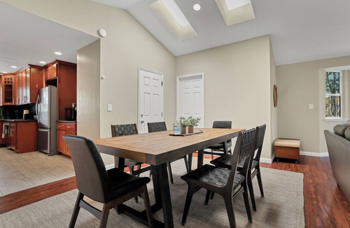 Livermore House | Charming 3-bedroom family house in Gorgeous Livermore with AC